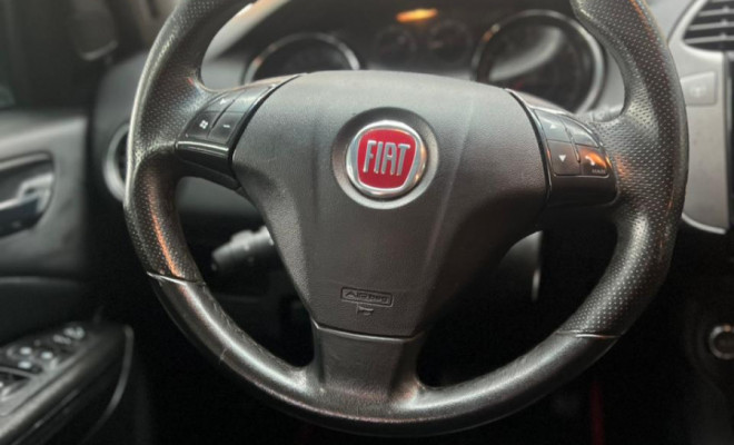Fiat Bravo ESSENCE Dualogic 1.8 Flex 16V 5p 2014-5