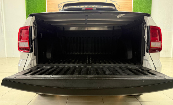 VW - VolksWagen Saveiro Robust 1.6 Total Flex 8V CD 2021-11