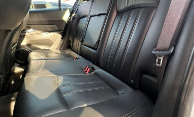 GM - Chevrolet CRUZE LT 1.8 16V FlexPower 4p Aut. 2014 Flex-9