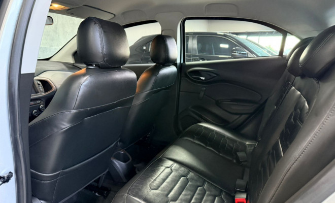 GM - Chevrolet ONIX HATCH LT 1.0 8V FlexPower 5p Mec. 2019 Flex-6