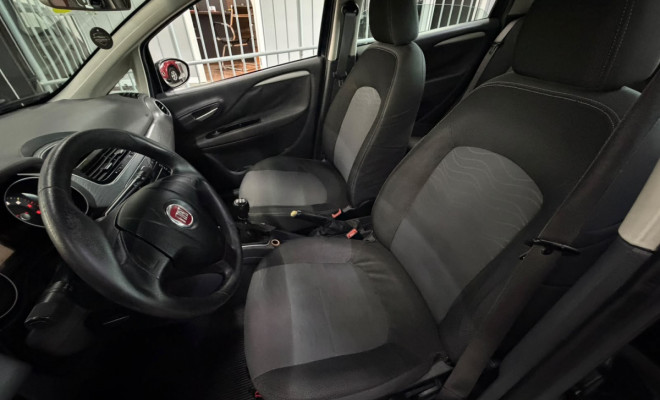 Fiat Punto ESSENCE 1.6 Flex 16V 5p 2015 Flex-5