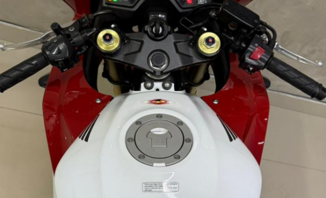 HONDA CBR 600 F 2013 Gasolina-2