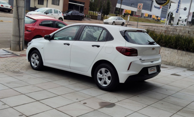 GM - Chevrolet ONIX HATCH 1.0 12V Flex 5p Mec. 2025 Flex-2