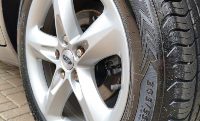 Ford Focus 1.6 S/SE/SE Plus Flex 8V/16V  5p 2011 Flex-3