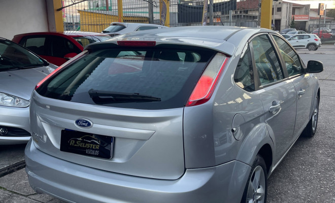 Ford Focus 1.6 16V  2012-2