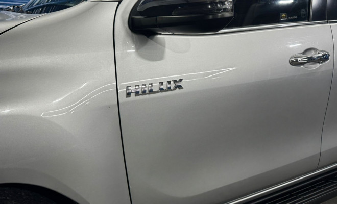 Toyota Hilux CD SRX 4x4 2.8 TDI 16V Diesel Aut. 2019 Diesel-4