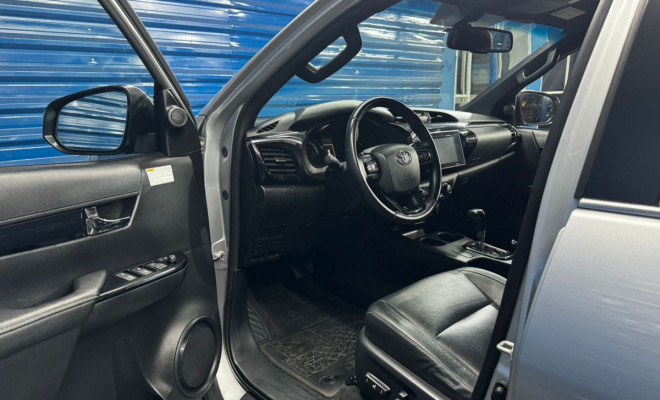 Toyota Hilux CD SRX 4x4 2.8 TDI 16V Diesel Aut. 2019 Diesel-11