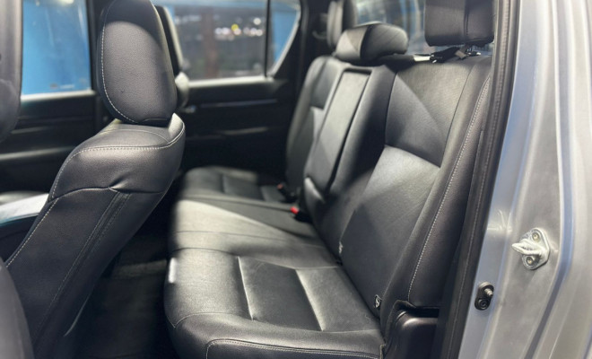 Toyota Hilux CD SRX 4x4 2.8 TDI 16V Diesel Aut. 2019 Diesel-8