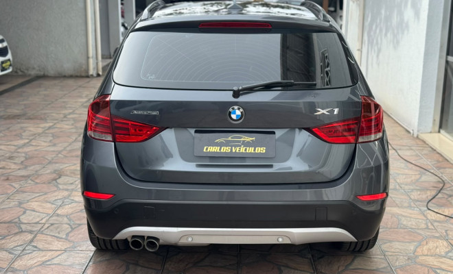 BMW X1 SDRIVE 20i 2.0/2.0 TB Acti.Flex Aut. 2015 Flex-4