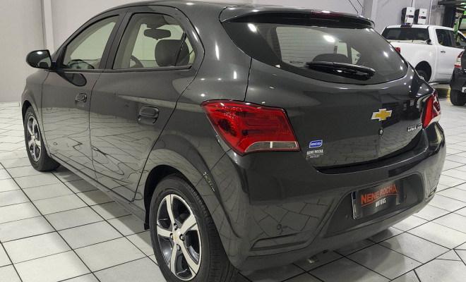 Onix LTZ 1.4 Aut. 2017 Baixa Quilometragem!-3