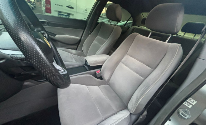 Honda Civic Sed LX 1.8 Aut 4p 2007 Gasolina-3
