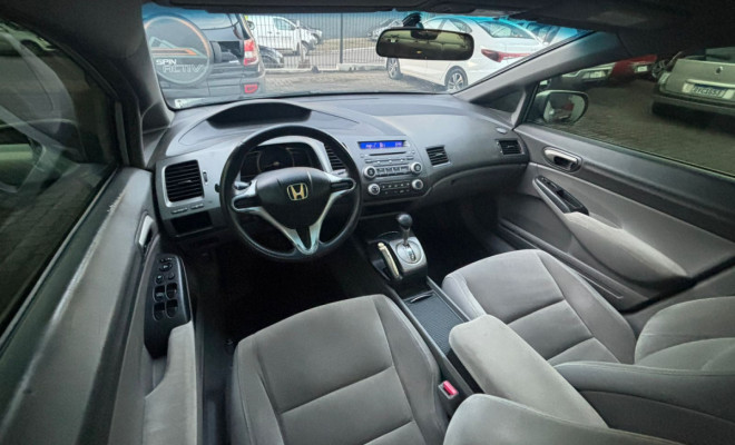 Honda Civic Sed LX 1.8 Aut 4p 2007 Gasolina-9