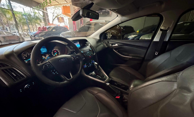 Ford Focus 2.0 16V/SE/SE Plus Flex 5p Aut. 2016 Flex-5