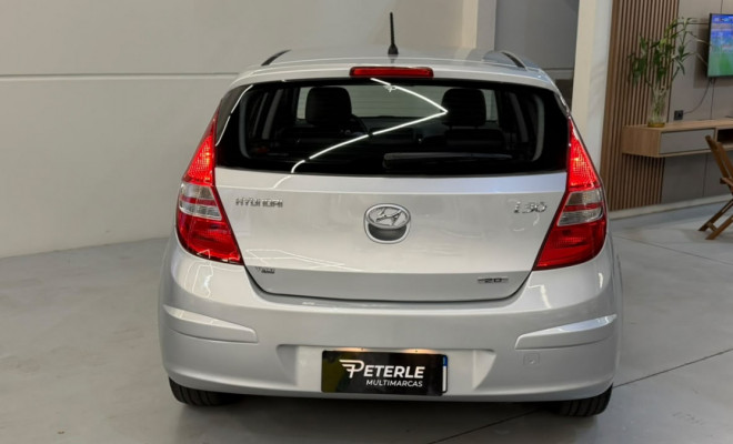 Hyundai i30 2.0 16V 145cv 5p Aut. 2010 Gasolina-4