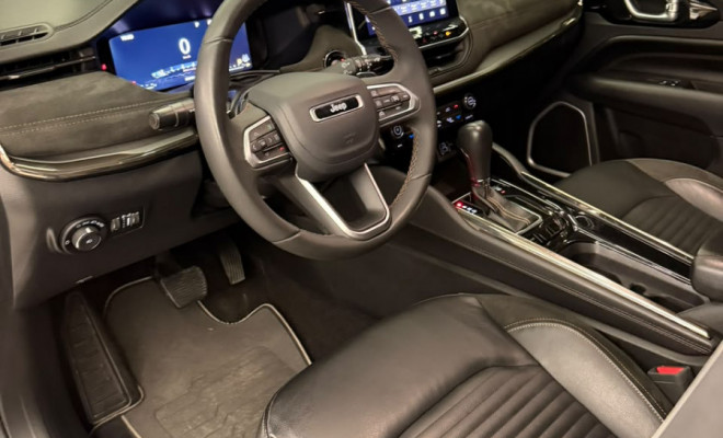 Jeep Commander Limited T270 1.3 TB Flex Aut. 2024 Flex-1
