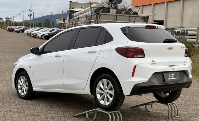 GM - Chevrolet ONIX HATCH LT 1.0 12V TB Flex 5p Mec. 2023 Flex-5