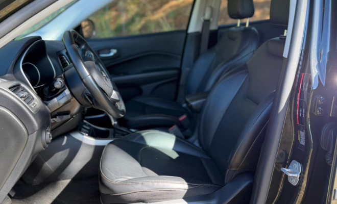 Jeep COMPASS LONGITUDE 2.0 4x2 Flex 16V Aut. 2019 Flex-4