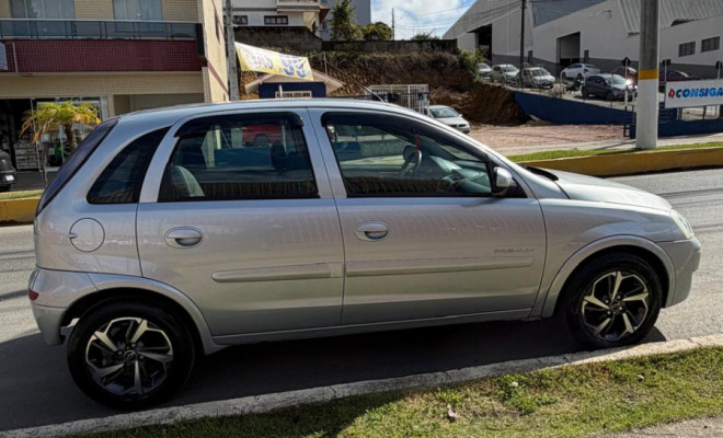 GM - Chevrolet Corsa Hat. Premium 1.4 8V ECONOFLEX 5p 2010 Flex-2
