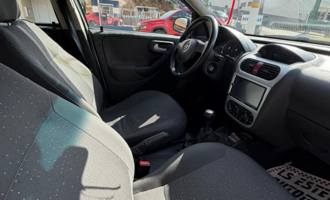 GM - Chevrolet Corsa Hat. Premium 1.4 8V ECONOFLEX 5p 2010 Flex-0