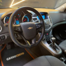 GM - Chevrolet CRUZE HB Sport LT 1.8  2012 Flex    Manual-8