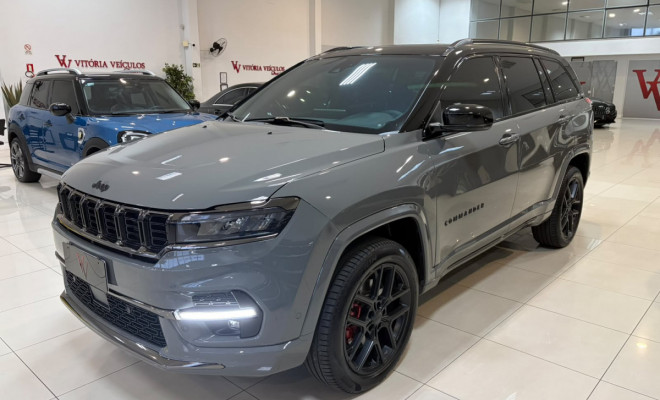Jeep Commander Black Hurricane 2.0 4x4 TB Aut 2025 Gasolina-2
