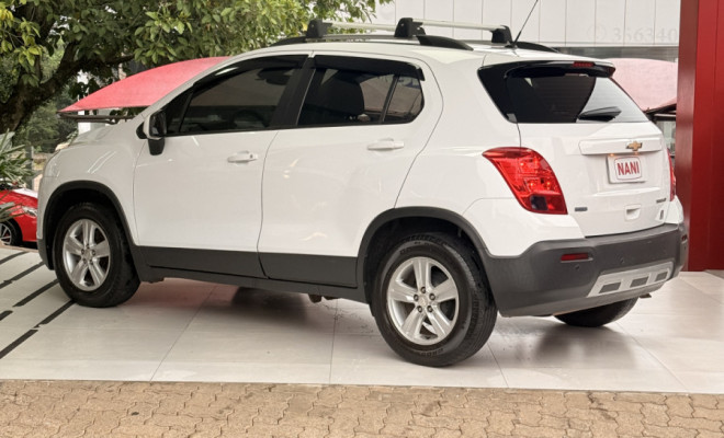 GM - Chevrolet TRACKER Freeride 1.8 16V Flex 4x2 Mec. 2014 Flex-4