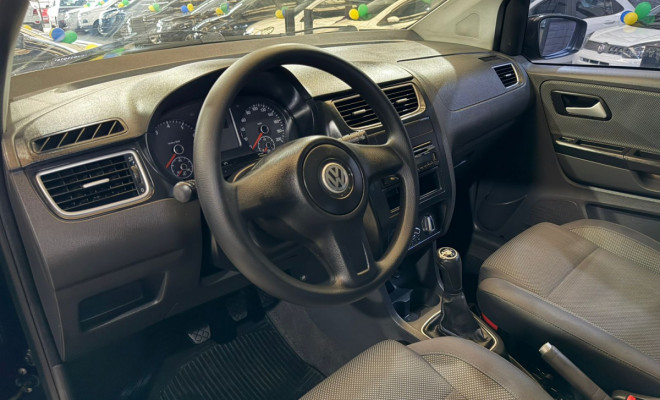 VW - VolksWagen Fox 1.0 Mi Total Flex 8V 5p 2012 Flex-9