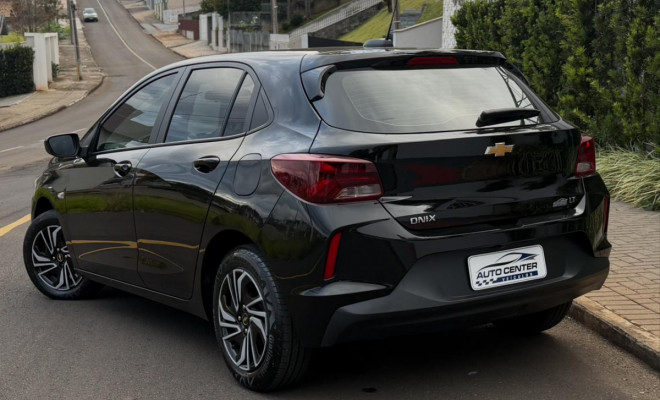 GM - Chevrolet ONIX HATCH LT 1.0 12V Flex 5p Mec. 2025 Flex-10