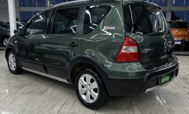 Nissan LIVINA X-GEAR SL 1.8 Flex Aut. 2013-2