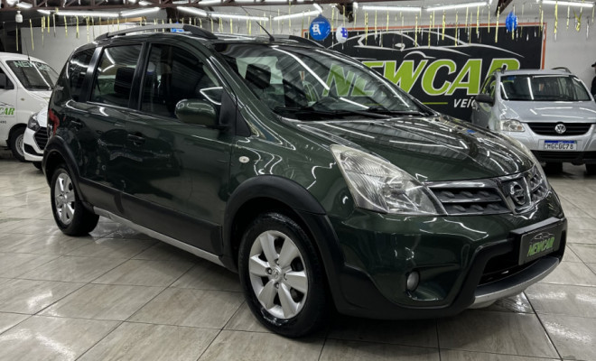 Nissan LIVINA X-GEAR SL 1.8 Flex Aut. 2013-1