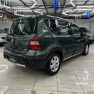 Nissan LIVINA X-GEAR SL 1.8 Flex Aut. 2013-4