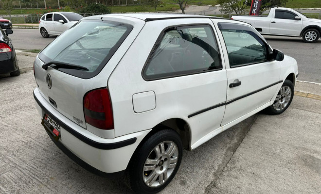 VW Gol 1.0 Plus 8V - 2001-2