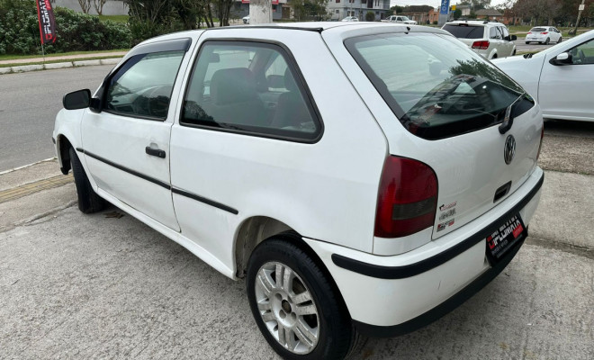 VW Gol 1.0 Plus 8V - 2001-3