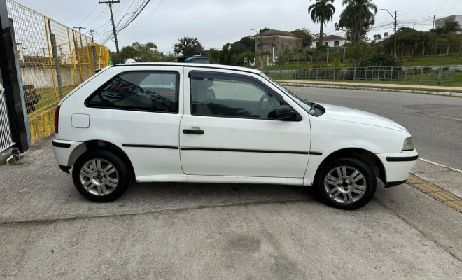 VW Gol 1.0 Plus 8V - 2001-1