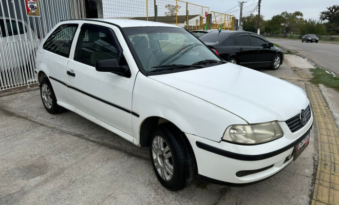 VW Gol 1.0 Plus 8V - 2001-0