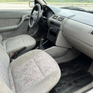 VW Gol 1.0 Plus 8V - 2001-6