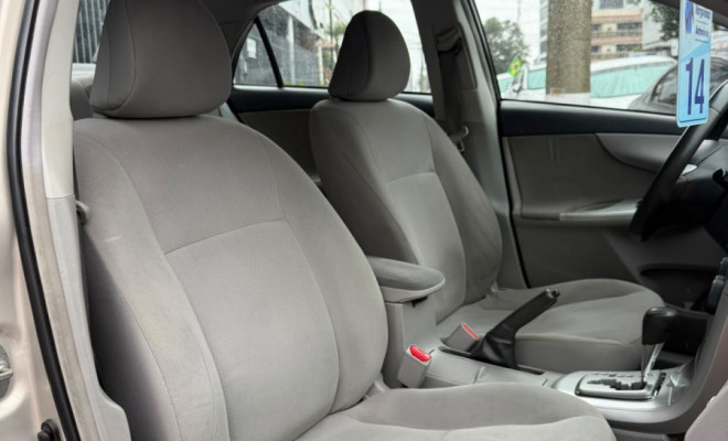 Toyota Corolla GLi 1.8 Flex 16V  Aut. 2014 Flex-10
