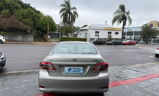 Toyota Corolla GLi 1.8 Flex 16V  Aut. 2014 Flex-2