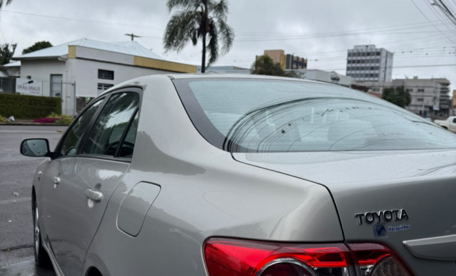 Toyota Corolla GLi 1.8 Flex 16V  Aut. 2014 Flex-3