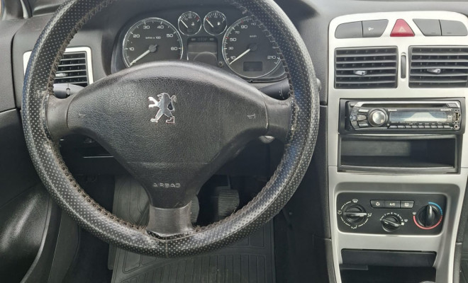Peugeot 307 Soleil/ Presence 1.6/1.6 Flex 16V 5p 2011 Flex-5