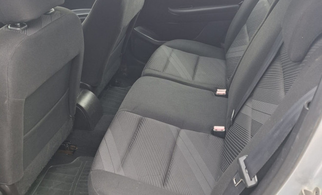 Peugeot 307 Soleil/ Presence 1.6/1.6 Flex 16V 5p 2011 Flex-7