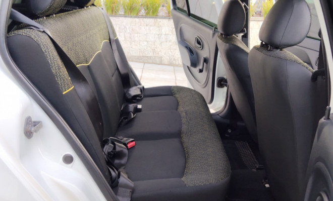 Renault Clio RL/ JP/Auth.1.0/1.0 Hi-Power 16V 5p 2014 Flex-12