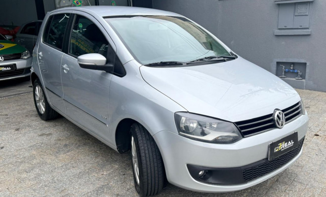 VW - VolksWagen Fox PRIME/Higli. 1.6 Total Flex 8V 5p 2012 Flex-9