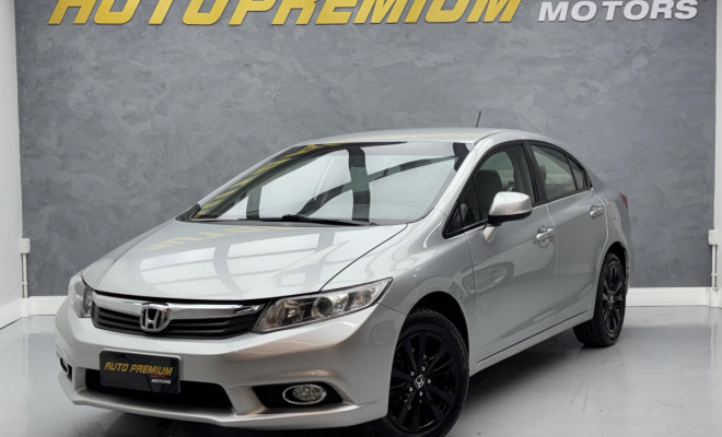Honda Civic Sedan LXS 1.8/1.8 Flex 16V Mec. 4p 2014 Flex