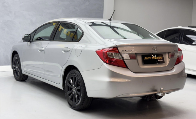Honda Civic Sedan LXS 1.8/1.8 Flex 16V Mec. 4p 2014 Flex-0