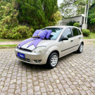 Ford Fiesta Personnalité 1.0 8V 66cv 5p 2007 Flex-3