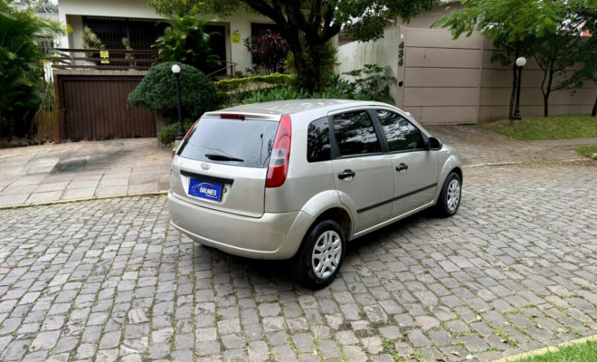 Ford Fiesta Personnalité 1.0 8V 66cv 5p 2007 Flex-10