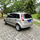 Ford Fiesta Personnalité 1.0 8V 66cv 5p 2007 Flex-12