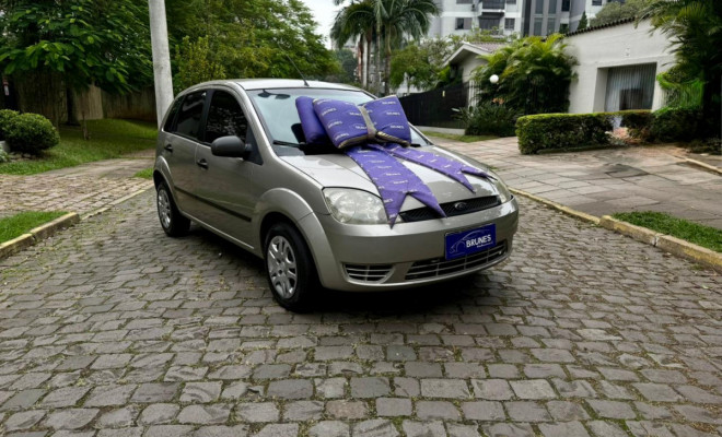 Ford Fiesta Personnalité 1.0 8V 66cv 5p 2007 Flex