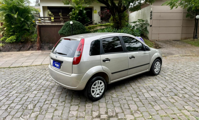 Ford Fiesta Personnalité 1.0 8V 66cv 5p 2007 Flex-9